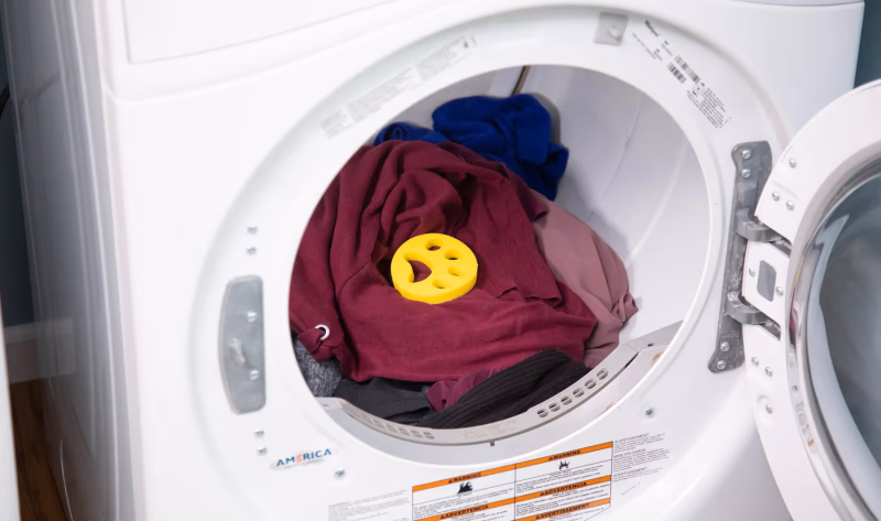 furzapper in a dryer with clothes