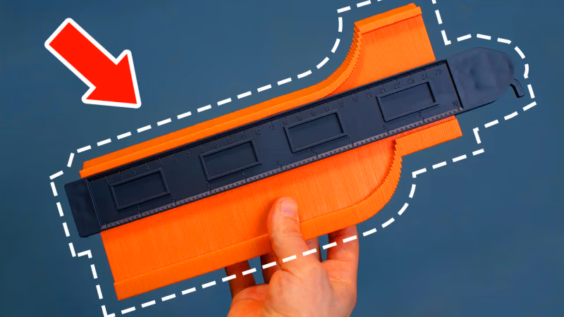 supergauge tool held by hand