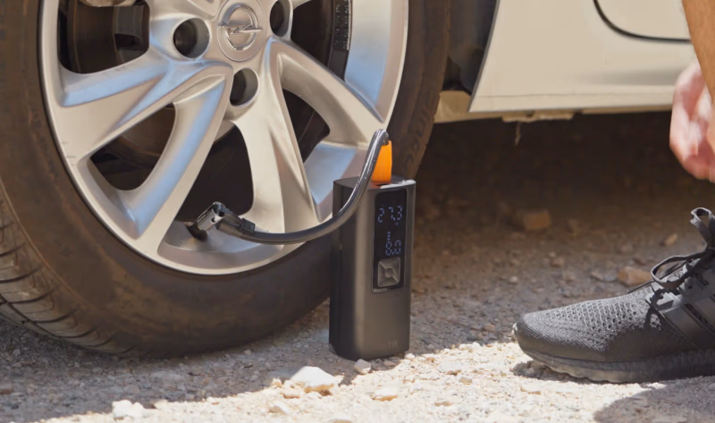 tirehero device connected to a car tire